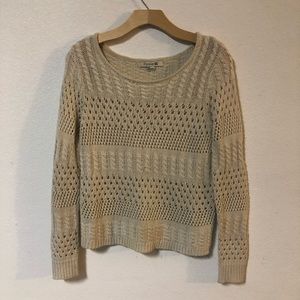 FOREVER 21 WHITE/BEIGE KNITTED PATTERNED SWEATER